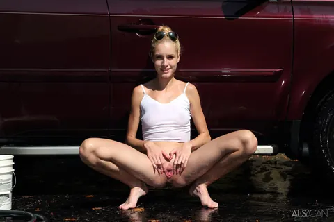 Mazzy Grace: Tall Slim Blonde in a Skirt Masturbates with a Dildo – photo 8 of 16