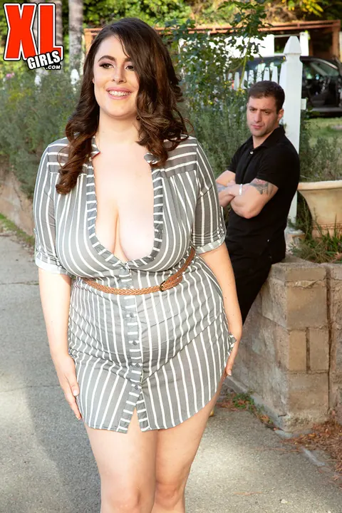 Sweetie Care: Tall Curvy Brunette in a Dress Rides Her Partner in Heels – photo 6 of 16