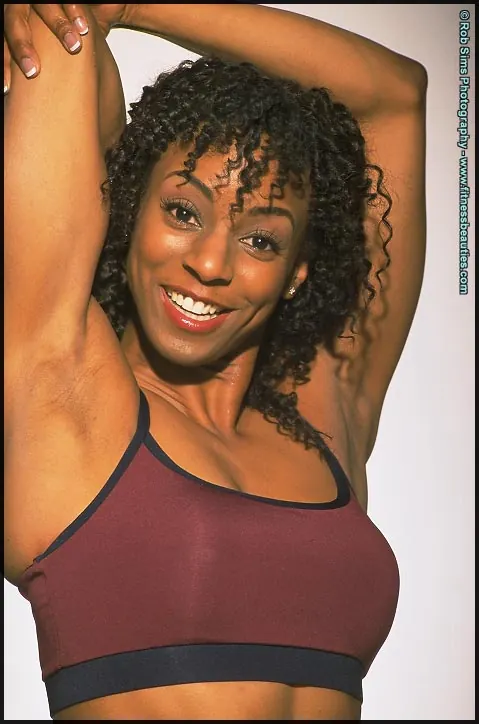 Thick Ebony Fitness Model Strips to Lingerie – photo 9 of 15