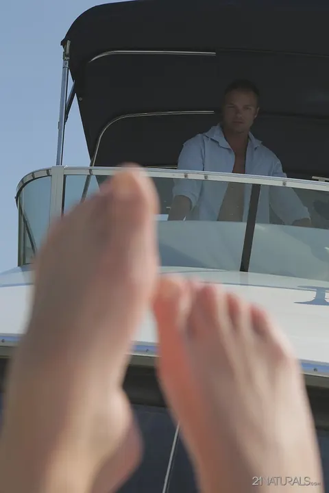 Angie Koks: Russian Blonde in a Bikini Gets Fucked on a Boat – photo 6 of 18
