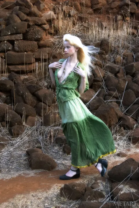 Blonde Strips Out of Her Skirt in the Forest – photo 18 of 21