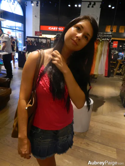 Aubrey Paige: Brunette Bares Her Big Natural Tits in Public – photo 4 of 15