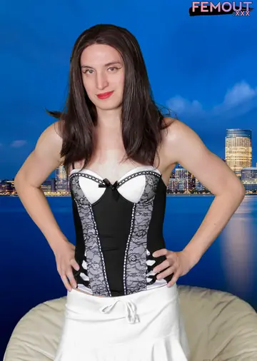 Trans Woman Poses Nude Outdoors Showing Her Body