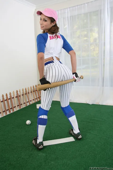 Amber Rayne: Brunette MILF in a Baseball Uniform Fucks and Spreads in a Threesome – photo 12 of 17