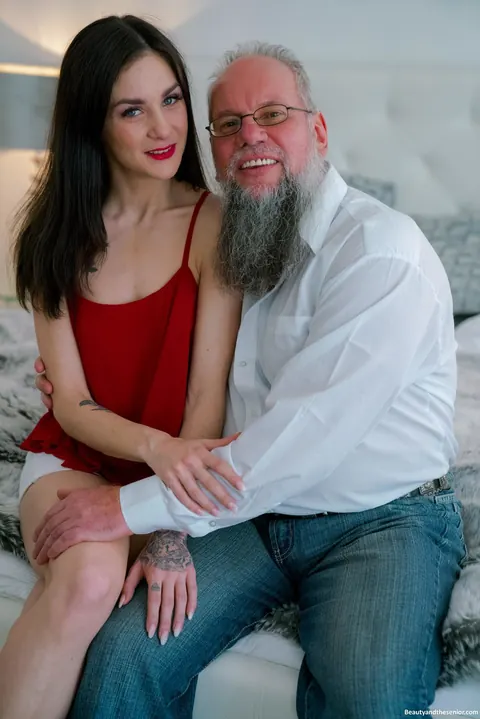 Lullu Gun: Skinny Brunette in Glasses Sucks and Strokes His Cock – photo 1 of 17