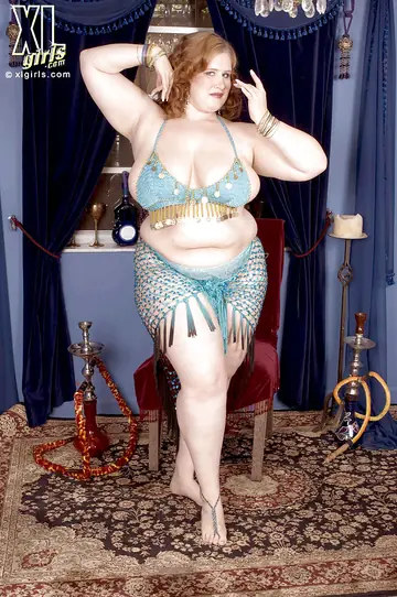 Miss Isabelle – Curly Redhead BBW Bounces Her Big Tits and Spreads Wide