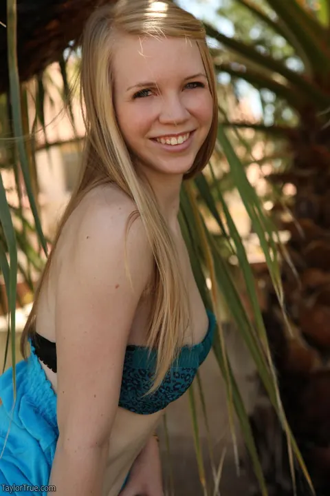 Taylor True: Blonde PAWG Flashes Her Ass in a Skirt and Bikini – photo 9 of 15