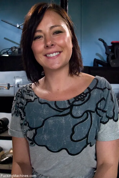 Eadie Sexwick: Short-Haired Brunette MILF Spreads in Her Panties – photo 2 of 17