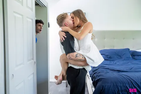 Katie Kush: Blonde with Small Tits Sucks Cock in a Threesome – photo 3 of 21