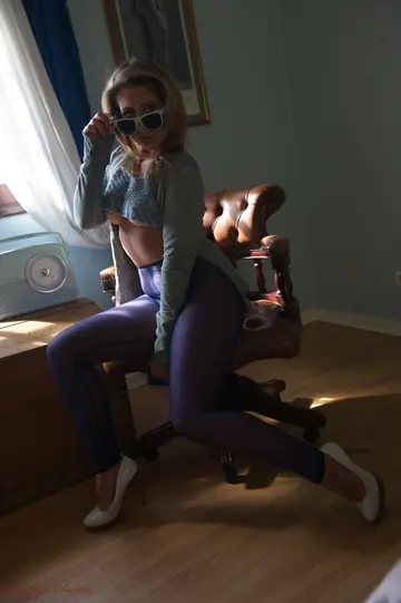 Sophie Star – British Brunette Frees Her Big Tits from Sweater and Pantyhose