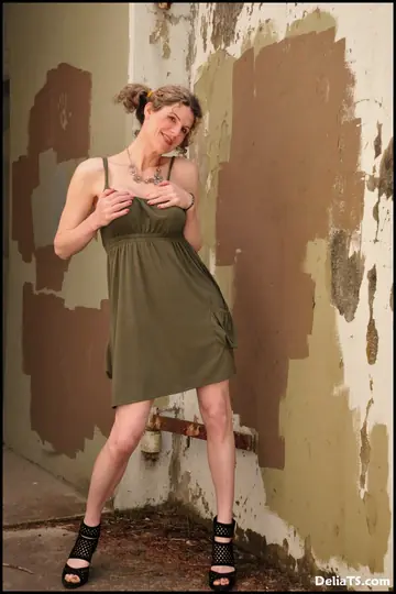 Trans Woman Strips Nude and Poses on Her Knees