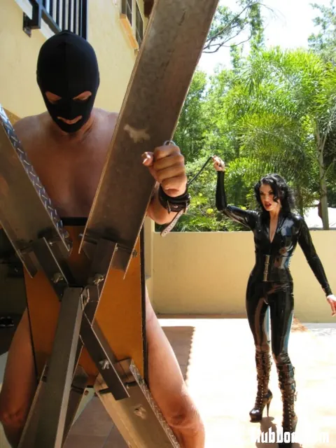 Jean Bardot: Tall Brunette Femdom in Latex and Heels Dominates by the Pool – photo 3 of 16