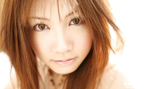 Reika Shiina: Japanese Redhead Slowly Uncovers Her Body and Spreads – photo 14 of 15