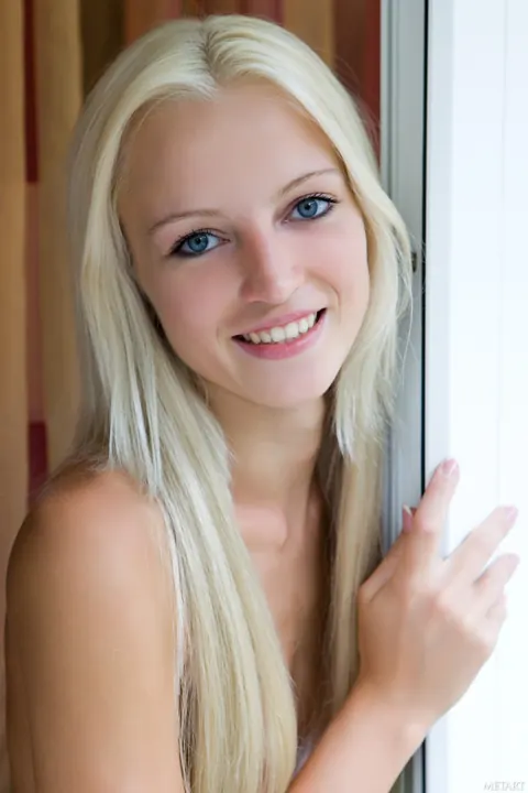 Alysha A: Tall Blonde Undresses and Poses Naked in the Open Air – photo 20 of 21