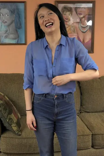 Zoe Lark – Chinese MILF Strips Off Her Jeans for POV Blowjob and a Cumshot