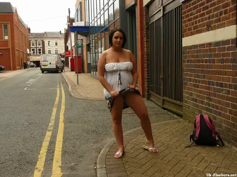 Sarah Jane: BBW Brunette Flashes Her Big Tits and Ass Outdoors – photo 9 of 16
