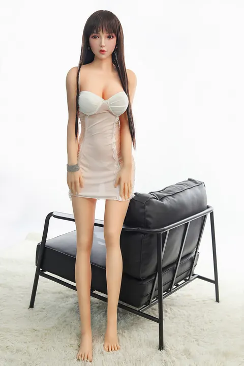 Brunette Strips Out of Her White Lingerie and Poses Nude – photo 7 of 17