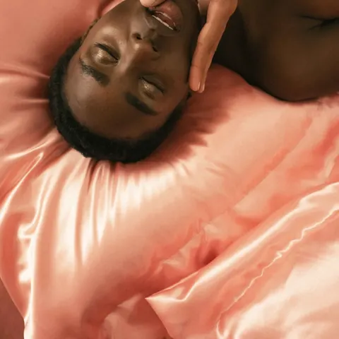 Zaawaadi: Thick Ebony Babe Fingers and Rides Her Partner – photo 10 of 17