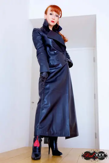 Pale British Redhead MILF Strips Coat and Squirts in Boots