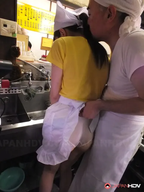 Yura Kasumi: Petite Japanese Brunette Takes Group Creampies – photo 3 of 20