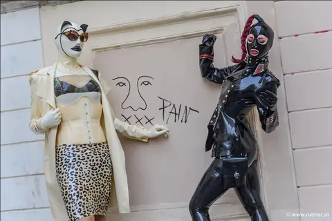 Pigtailed Woman in Latex and Heels Strolls Public Streets – photo 8 of 16