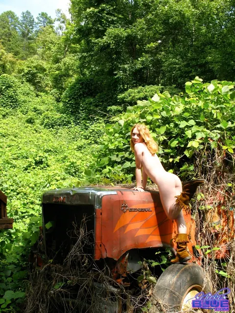 Nicki Blue: Redhead PAWG Undresses and Spreads on a Tractor in the Forest – photo 3 of 20