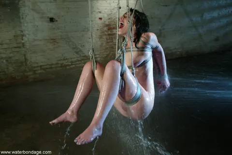 Gretchen Elvgren: Redhead with Big Ass Restrained in Bondage – photo 14 of 21