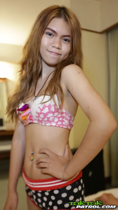 Petite Thai Babe Performs Striptease and Spreads Her Pussy – photo 9 of 21