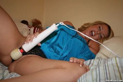 Stephanie Blaze: Curly Blonde Pulls Panties Aside and Uses a Dildo – photo 6 of 11
