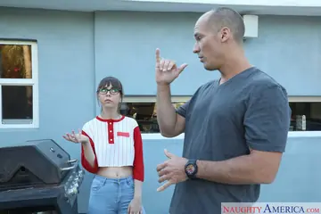 Brunette in Glasses Gives a Blowjob and Gets Fucked Outdoors