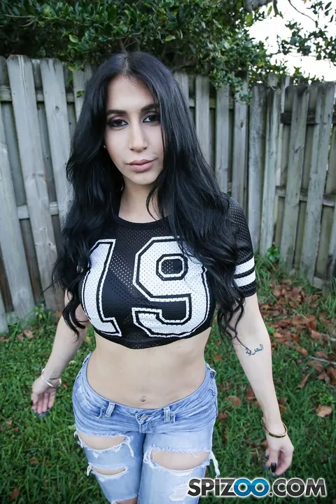 Valerie Kay: Brunette MILF Poses in Jeans and Shows Her Curves – photo 1 of 17