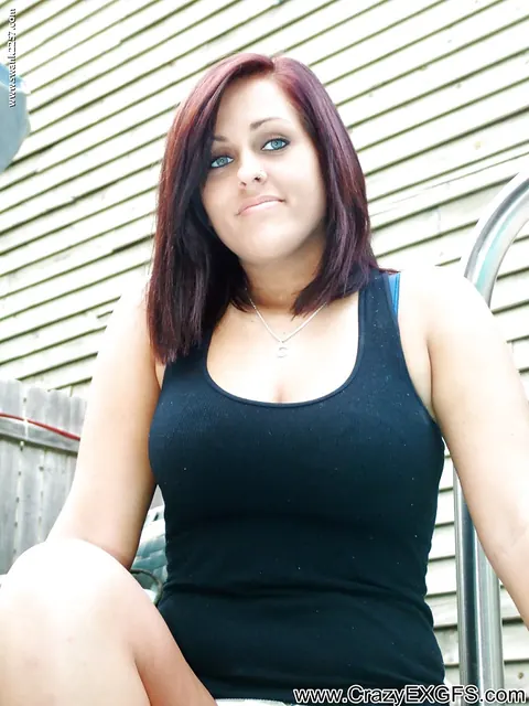 Brunette with Big Tits Strips Out of Her Shorts by the Pool – photo 5 of 16