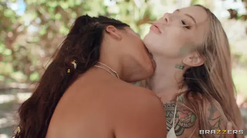 Luna Star: Blonde and Brunette Latinas with Big Enhanced Tits Spread on the Beach – photo 3 of 21