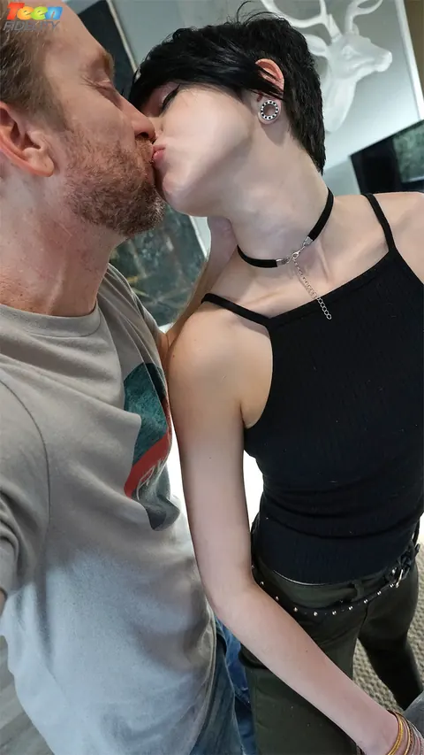Cadey Mercury: Short-Haired Brunette Sucks Cock and Gets Pounded – photo 3 of 16