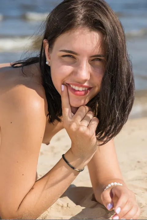 Zhenya Mille: Slim PAWG Brunette Poses Nude Showing Her Big Ass – photo 8 of 21