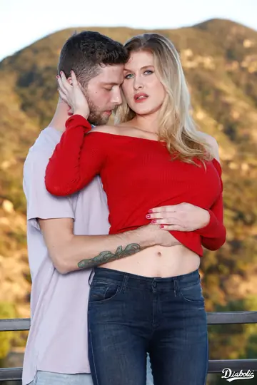Anna Kelly – Tall Blonde PAWG Strips Out of Her Jeans and Lingerie for Anal Sex