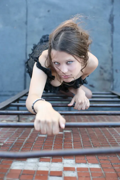 Slim Brunette Spreads Her Hairy Pussy Outdoors in Stockings – photo 12 of 21
