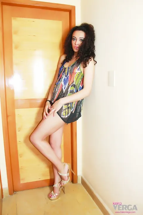 Trans Woman Strips Off Her Dress and Spreads Her Thighs Wide – photo 5 of 15