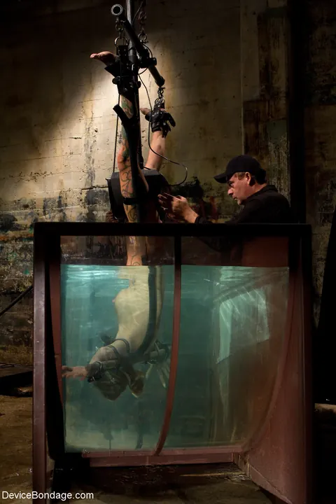 Rain DeGrey: Tattooed Blonde with Big Tits Gets Toyed Underwater in Bondage – photo 7 of 21