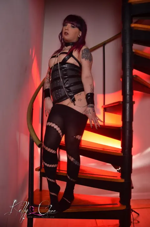 Redhead Trans Woman Spreads Her Legs and Shows All – photo 4 of 12