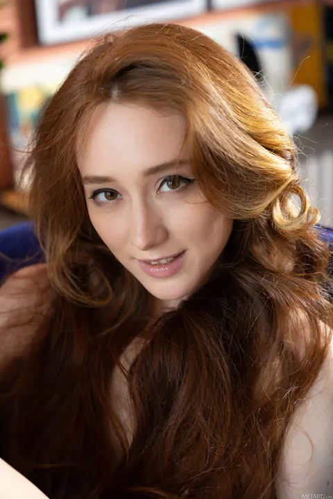 Alice Mido: Asian Brunette Undresses and Spreads Her Pussy on Her Back – photo 18 of 21