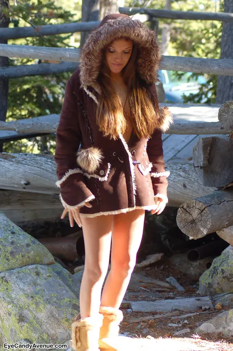 Busty Woman with Pierced Nipples Undoes Coat Outdoors – photo 3 of 16