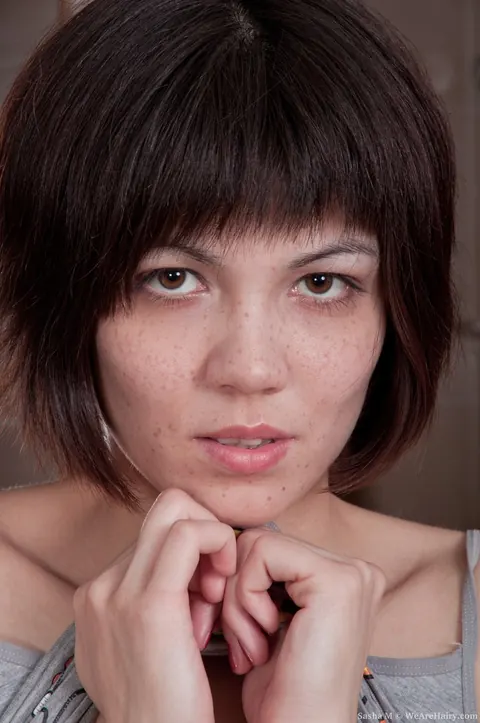 Sasha M: Busty Short-Haired Brunette Spreads Her Hairy Pussy in Heels – photo 3 of 10