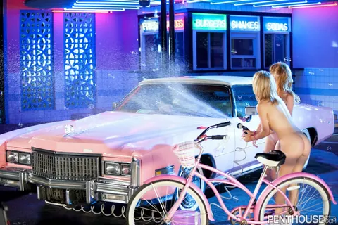 Lexi Belle: Petite Redhead MILF Licks Pussy and Toys in a Car – photo 18 of 18