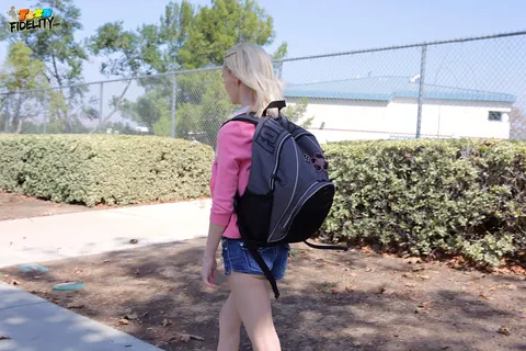 Sammie Daniels: Petite Blonde in Jeans Poses Outdoors After Classes – photo 8 of 16