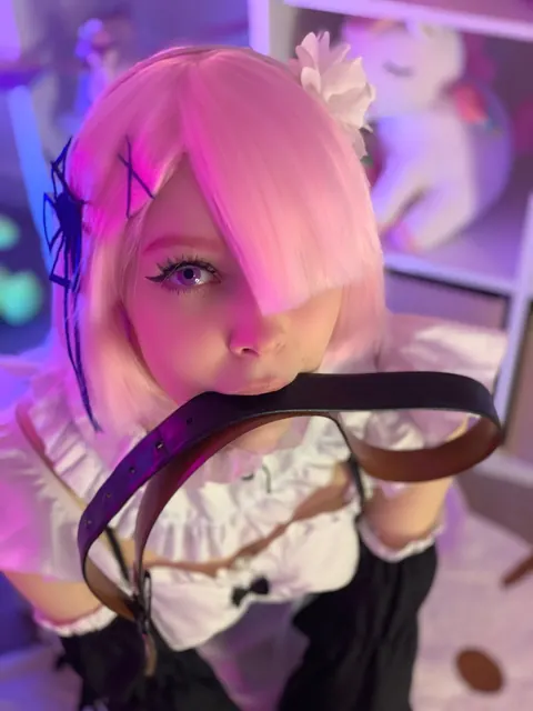 Kitty Gem: Blonde PAWG in a Maid Uniform Spreads Her Ass – photo 13 of 20