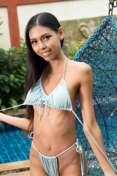Allie Asia: Slim Thai Babe Strips Off Her Bikini and Poses Nude by the Pool – photo 3 of 20