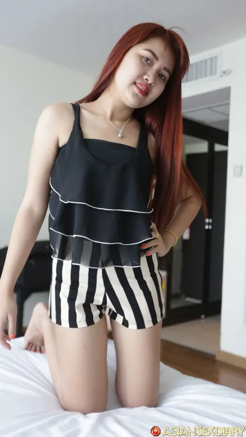 Petite Asian Redhead Has Sex in a Hotel – photo 4 of 21
