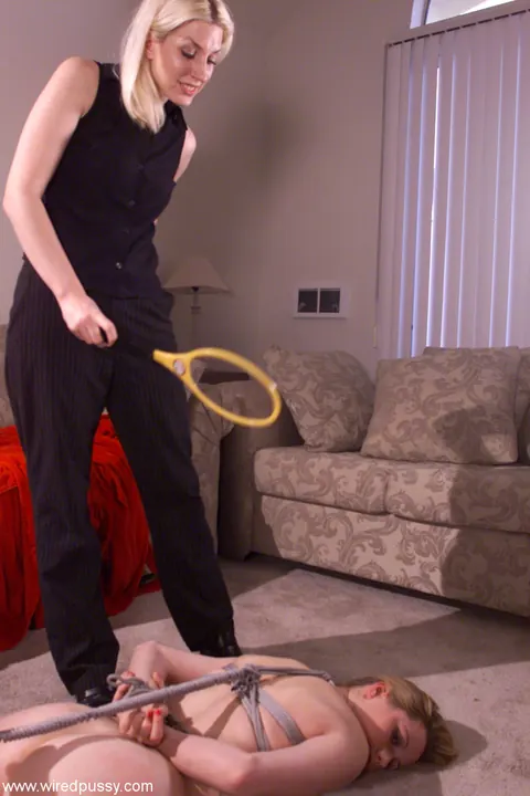 Blonde PAWG Dominates Bound Partner with Fingering and Oral – photo 13 of 20