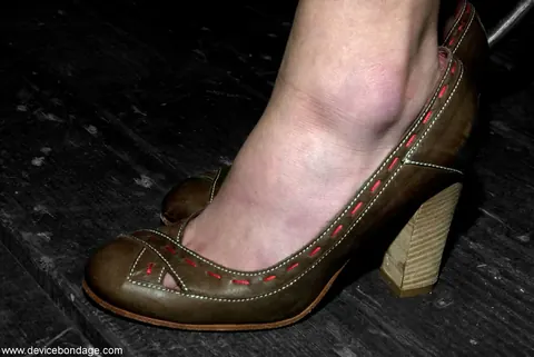 Circe Borges: Redhead in a Dress and Heels Spreads in Bondage – photo 6 of 11